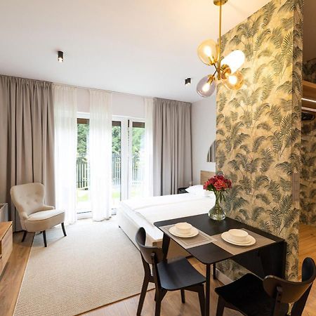 B85 Suites Varsovie Extérieur photo