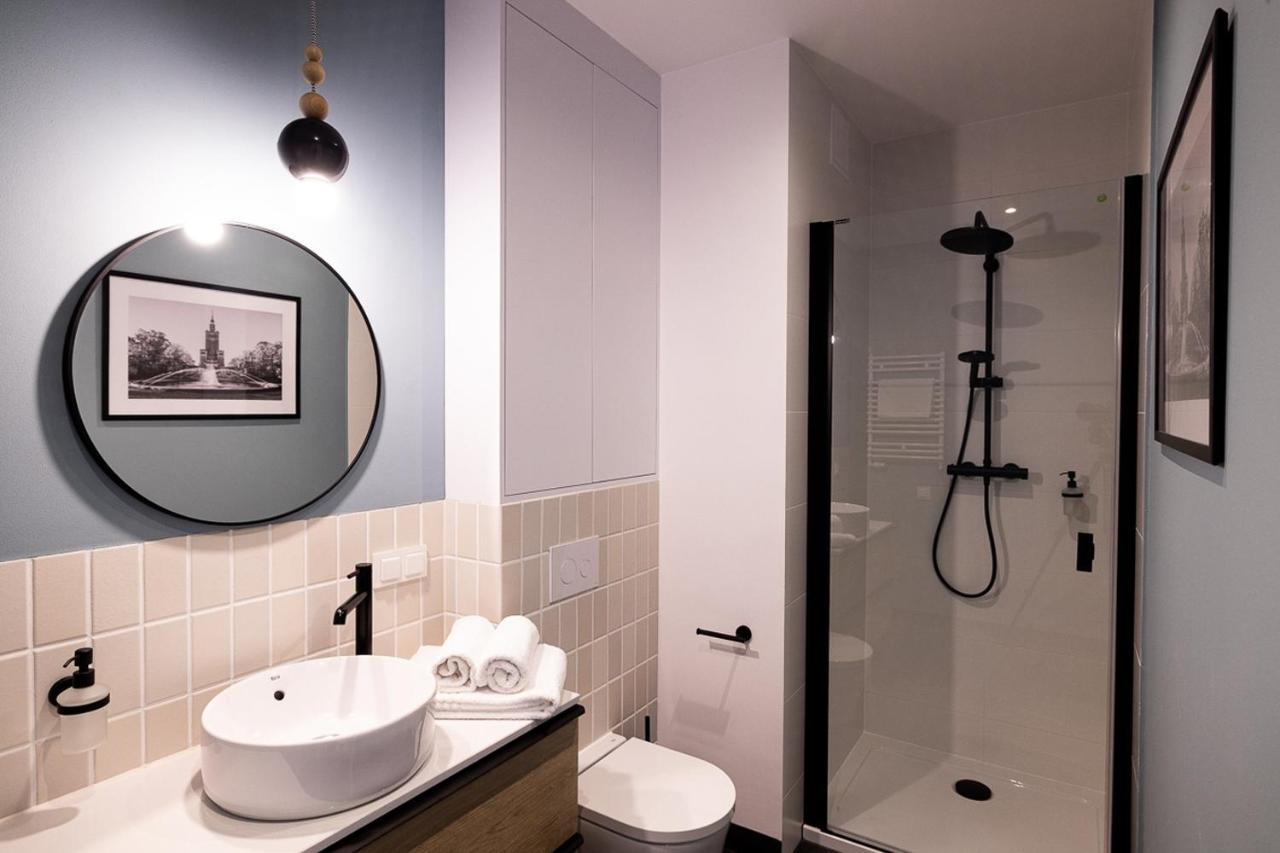 B85 Suites Varsovie Extérieur photo